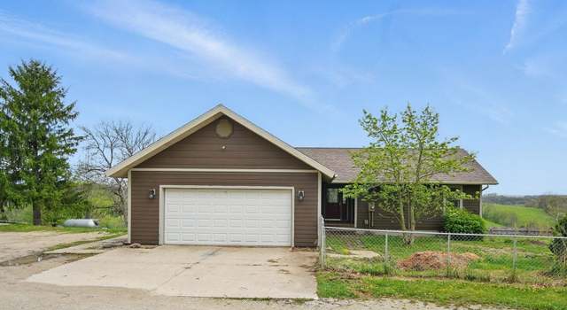 Photo of 2900 Wagon Rd, Stuart, IA 50250