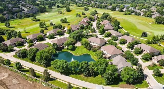 Photo of 862 Glen Oaks Ter, West Des Moines, IA 50266