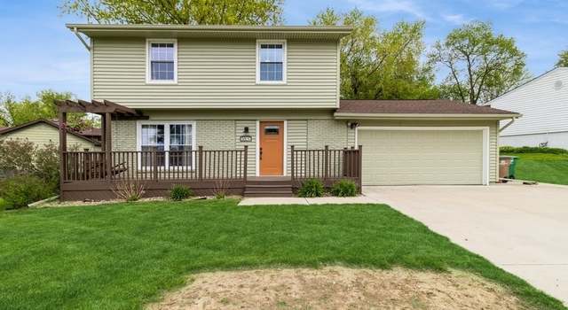 Photo of 8809 Woodmayr Cir, Norwalk, IA 50211