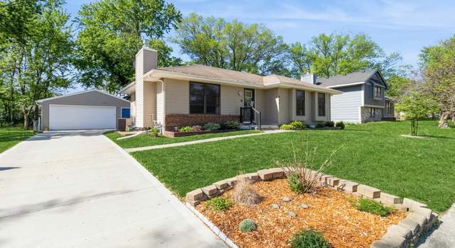 Photo of 604 NE 8th St, Grimes, IA 50111