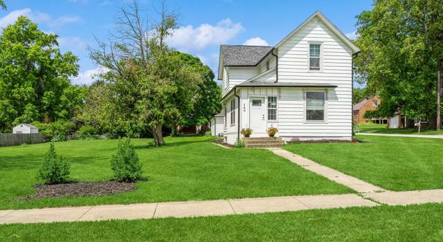 Photo of 140 N 7th St, Carlisle, IA 50047