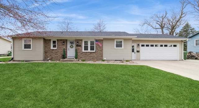 Photo of 2015 Hayes Ave, Ames, IA 50010