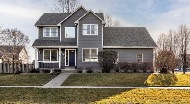 Photo of 310 NE Cedar Ave, Earlham, IA 50072