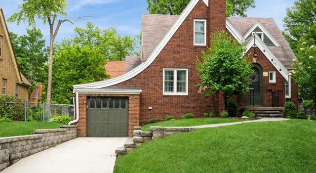 Photo of 671 48th St, Des Moines, IA 50312