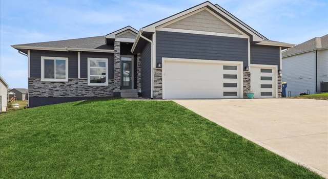 Photo of 2505 Winston Cir, Van Meter, IA 50261