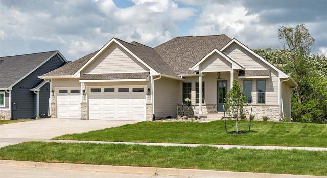 Photo of 703 Richland Ct, Van Meter, IA 50261