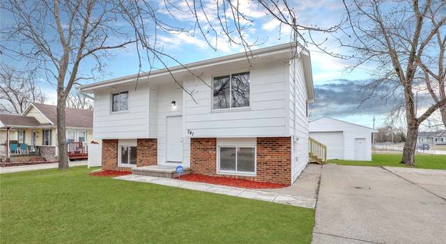 Photo of 741 SE 27th Ct, Des Moines, IA 50317