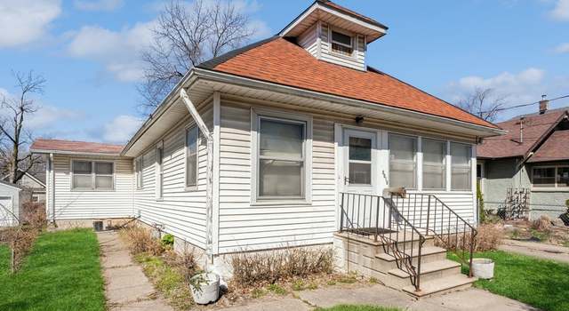 Photo of 3010 Wright St, Des Moines, IA 50316