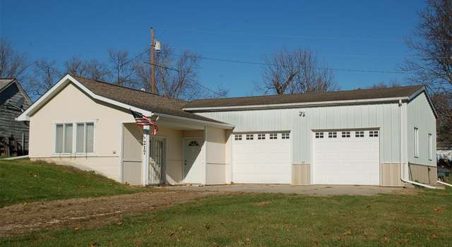 Photo of 217 E Franklin St, Lacona, IA 50139