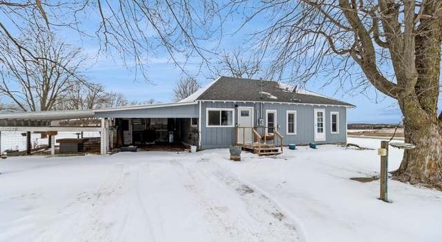 Photo of 102 SE Champa St, Van Wert, IA 50262