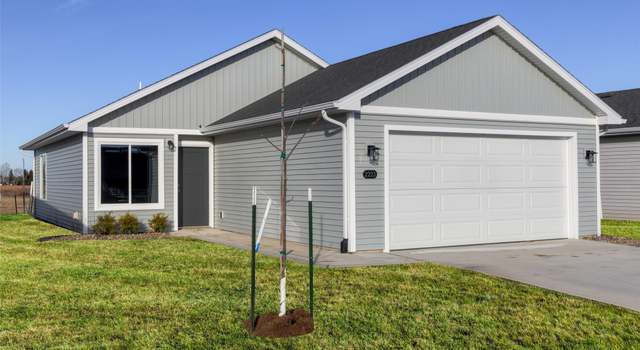 Photo of 2223 Legacy Dr, Norwalk, IA 50211