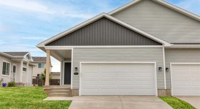 Photo of 815 Linden St, Carlisle, IA 50047