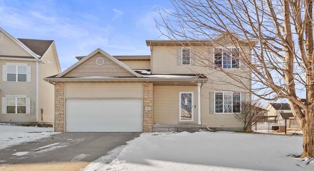 Photo of 1015 SW 37th Ct, Ankeny, IA 50023
