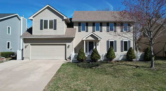 Photo of 4651 Elm St, West Des Moines, IA 50265