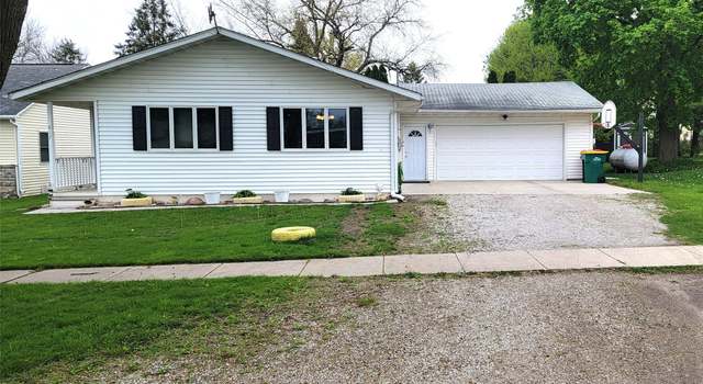 Photo of 417 2nd St, Collins, IA 50055