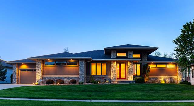 Photo of 8513 Prairie Ridge Dr, Johnston, IA 50131