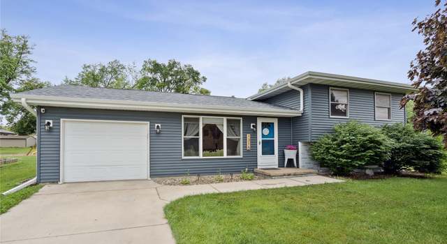 Photo of 1315 Penrose St, Grinnell, IA 50112