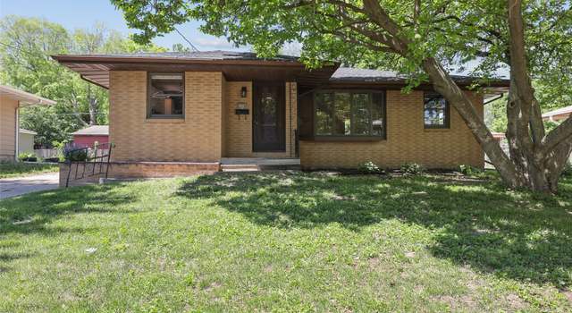 Photo of 3228 E 26th St, Des Moines, IA 50317