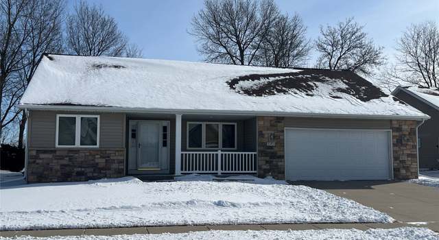 Photo of 202 Summit Dr, Story City, IA 50248