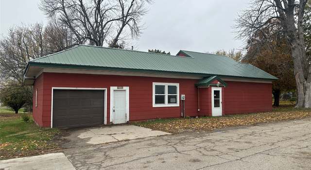 Photo of 101 Park St, Laurel, IA 50141