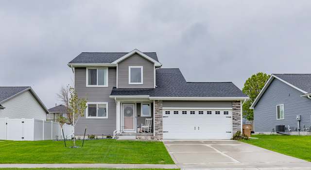 Photo of 941 17th St SE, Altoona, IA 50009