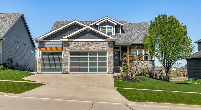 Photo of 9625 Brightwater Dr, Johnston, IA 50131