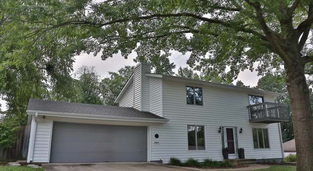 Photo of 1520 Westwood Dr, Pella, IA 50219