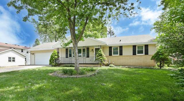 Photo of 902 15th St, Perry, IA 50220