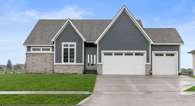 Photo of 1220 NW Arbor Ct, Ankeny, IA 50023