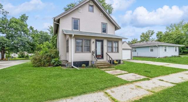 Photo of 910 Washington St, Story City, IA 50248