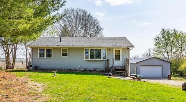 Photo of 5995 SE 104th St, Runnells, IA 50237