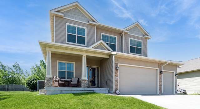 Photo of 1726 S 14th St, Adel, IA 50003