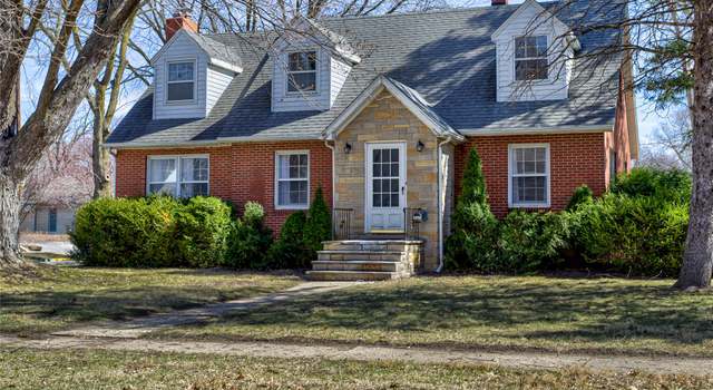Photo of 202 S Hazel Ave, Ames, IA 50010