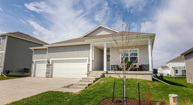 Photo of 5512 145th St, Urbandale, IA 50323
