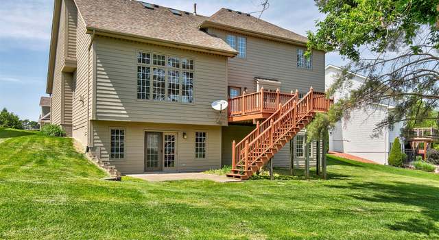 Photo of 8004 Wilden Dr, Urbandale, IA 50322