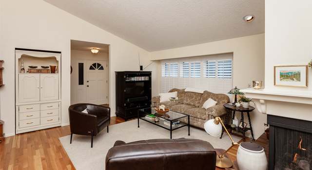 Photo of 6172 Terrace Dr #14, Johnston, IA 50131