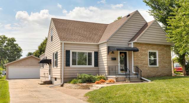 Photo of 1808 60th St, Des Moines, IA 50322