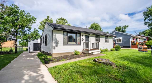 Photo of 832 19th St, West Des Moines, IA 50265