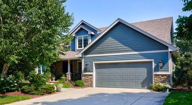 Photo of 5705 Wentworth Dr, Johnston, IA 50131