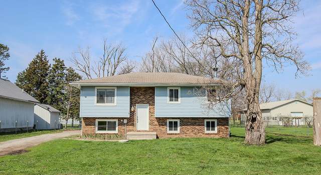 Photo of 708 5th St, Minburn, IA 50167
