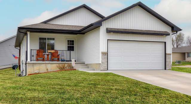 Photo of 320 Wise Ct, Mitchellville, IA 50169