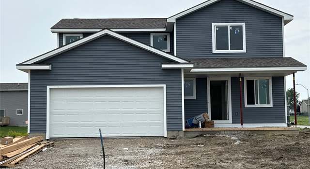 Photo of 315 NE Chalet St, Elkhart, IA 50073