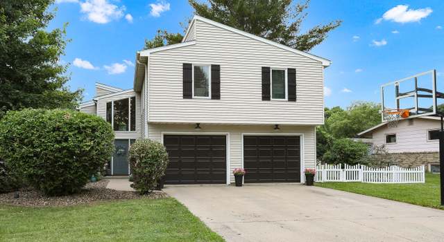 Photo of 401 Farmer St, Pella, IA 50219