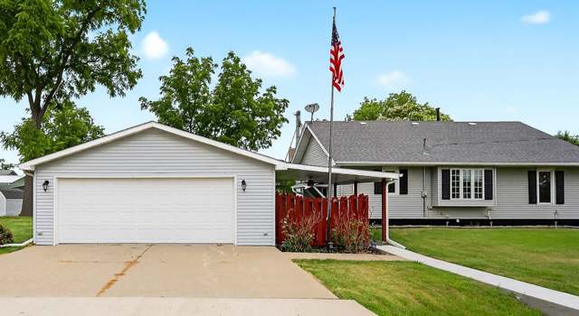 Photo of 315 SE 2nd St, Melcher Dallas, IA 50163