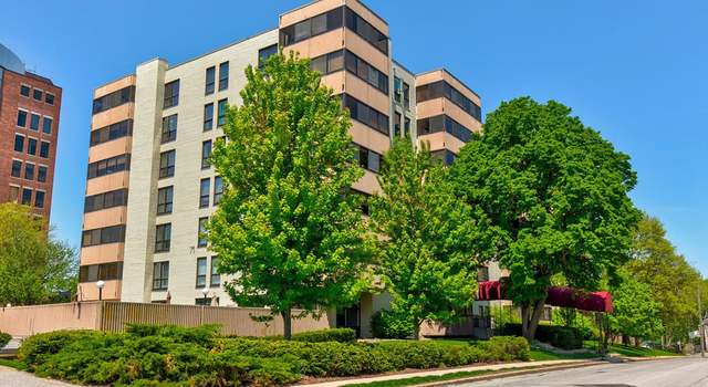 Photo of 3100 Grand Ave Unit 2E, Des Moines, IA 50312