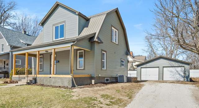 Photo of 805 E Washington St, Knoxville, IA 50138