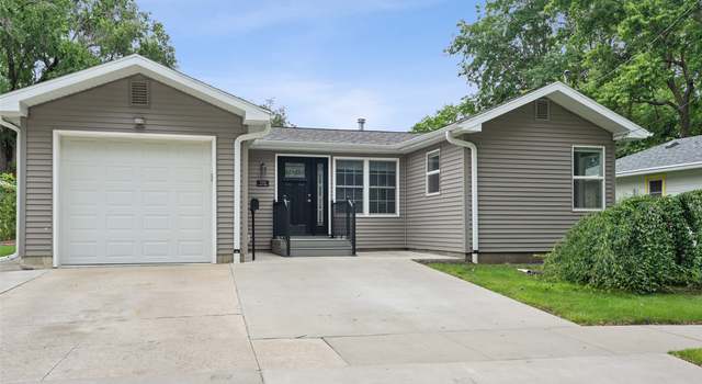 Photo of 705 S 3rd St, Knoxville, IA 50138