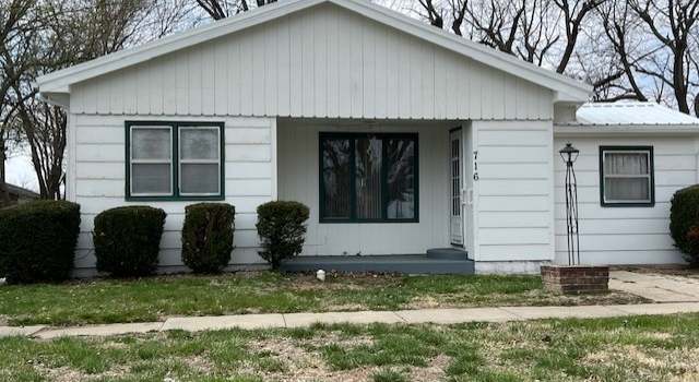 Photo of 716 N Main St, Stuart, IA 50250