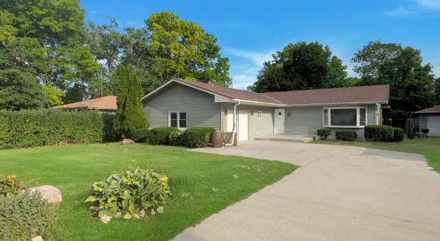 Photo of 1410 Thomas St, Redfield, IA 50233