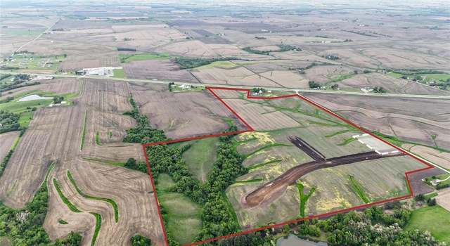 Photo of Lot 24 Fox Creek Ct, Pella, IA 50219